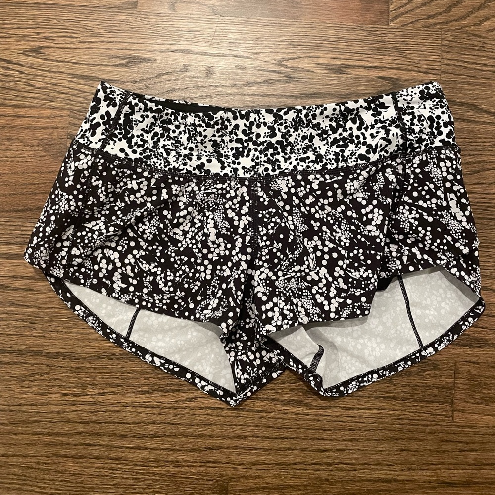 Lululemon Speed up short, 2.5 in